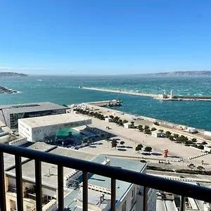 Vue Le Panoramique Vieux-port De Apartment Marseille