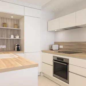 https://santa-monica-annecy-rent-lodge.hotels-rhonealpes.com