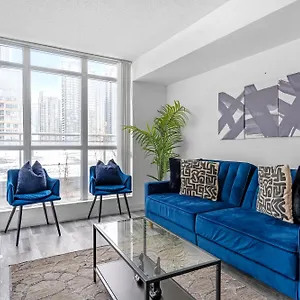 Modern One Bedroom And Den By Cn Tower Apartment Toronto